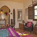 Finca Los Pinos Гостевой дом *