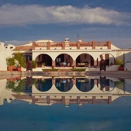 Finca Los Pinos Гостевой дом Villanueva del Rosario